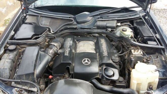 Mercedes E 280 1997, 310,000 km - 2.8 l - Sumqayıt
