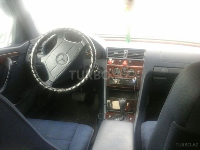 Mercedes C 180 1996, 200,000 km - 1.8 l - Bakı