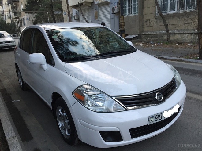 Nissan Tiida 2010, 43,000 km - 1.8 л - Bakı