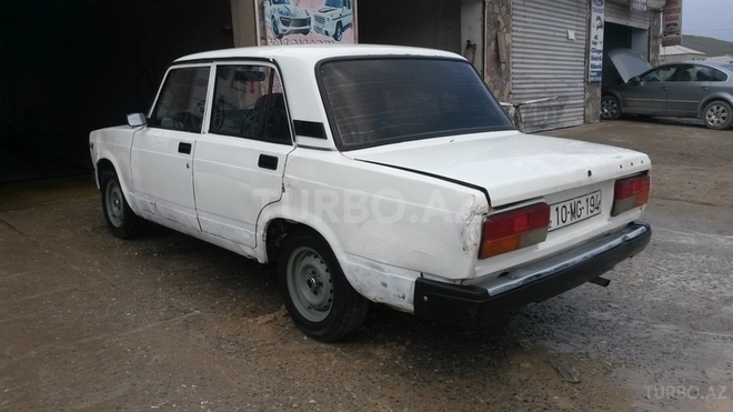 LADA (VAZ) 2107 1983, 188,000 km - 1.6 л - Bakı