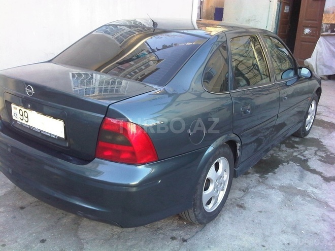 Opel Vectra 1999, 245,000 km - 0.1 l - Bakı