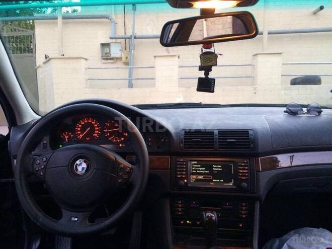 BMW 530 2001, 215,000 km - 3.0 l - Bakı