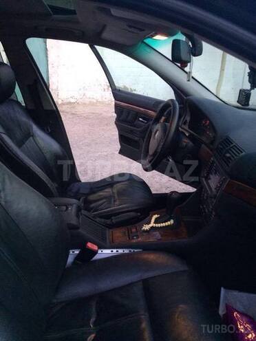 BMW 530 2001, 215,000 km - 3.0 l - Bakı