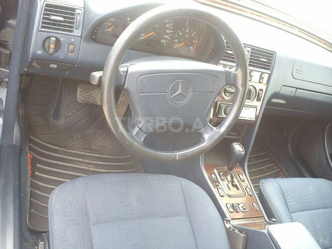 Mercedes C 220 1998, 254,800 km - 2.2 l - Bakı