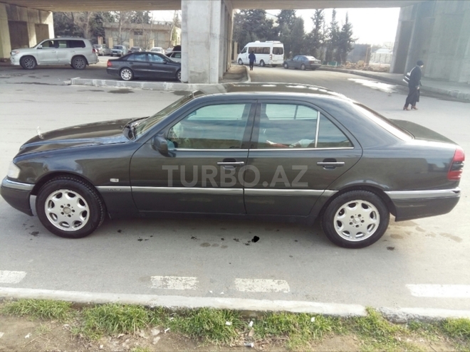 Mercedes C 220 1996, 360,000 km - 2.2 л - Bakı