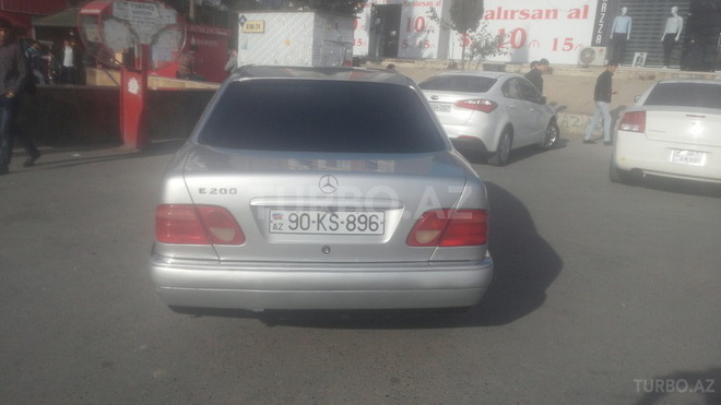Mercedes E 200 1998, 360,000 km - 2.0 l - Bakı
