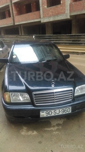Mercedes C 220 2000, 280,000 km - 2.2 l - Bakı