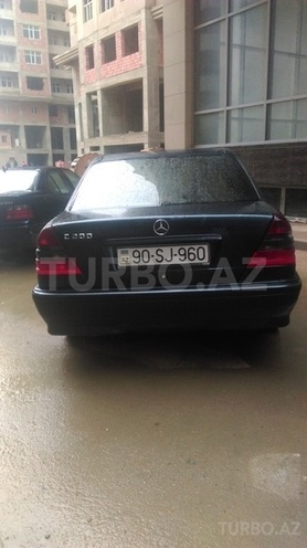 Mercedes C 220 2000, 280,000 km - 2.2 l - Bakı