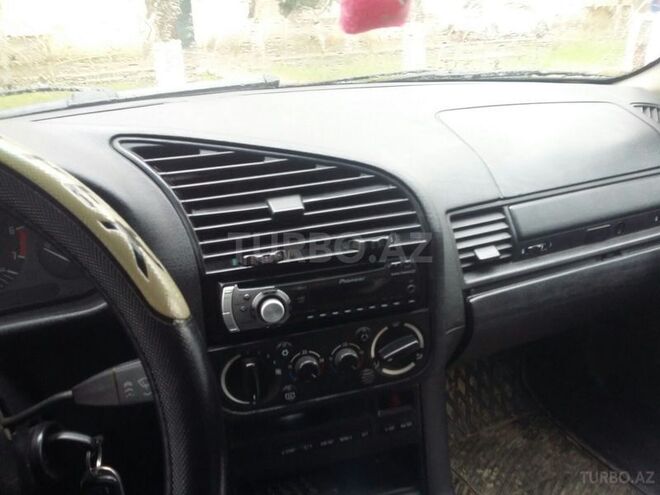 BMW 318 1995, 310,000 km - 1.8 l - Bakı