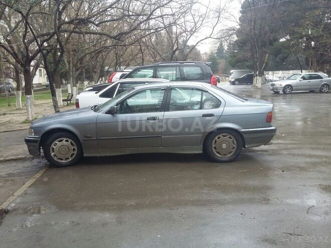 BMW 318 1995, 310,000 km - 1.8 l - Bakı