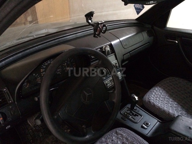 Mercedes C 180 1999, 150,000 km - 1.8 l - Bakı