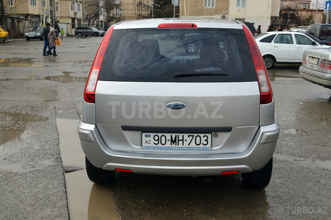 Ford Fusion 2011, 61,000 km - 1.6 l - Bakı