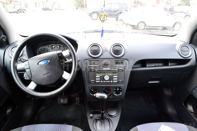 Ford Fusion 2011, 61,000 km - 1.6 l - Bakı