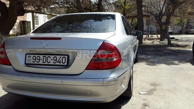 Mercedes E 240 2002, 190,000 km - 2.6 л - Bakı