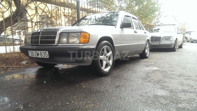 Mercedes 190 1991, 120,000 km - 1.8 л - Bakı