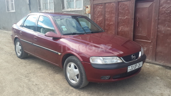 Opel Vectra 1997, 386,000 km - 1.8 l - Gəncə