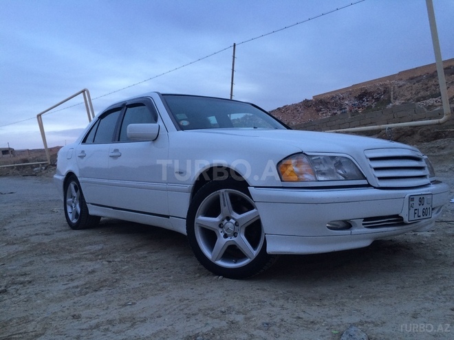 Mercedes C 230 1998, 204,000 km - 0.2 л - Bakı