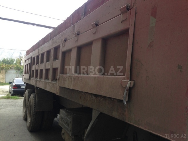 HOWO Sinotruk 2011, 264,000 km - 9.5 l - Mingəçevir
