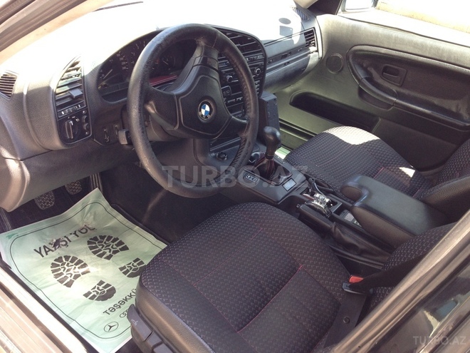BMW 318 1995, 412,000 km - 1.8 l - Bakı