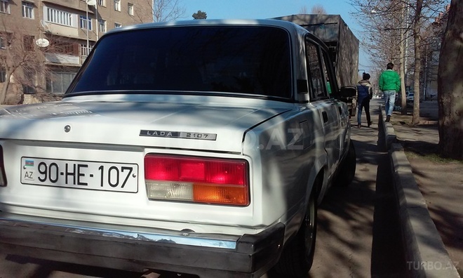 LADA (VAZ) 2107 2010, 115,000 km - 1.6 л - Gəncə