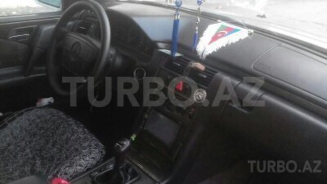 Mercedes E 230 1997, 334,000 km - 2.3 l - Bakı