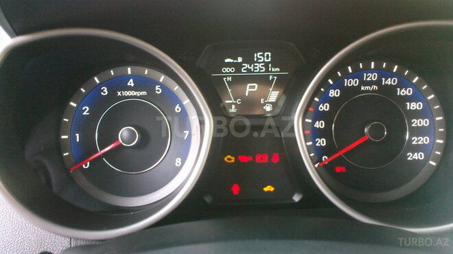 Hyundai Elantra 2012, 24,351 km - 1.6 l - Naxçıvan