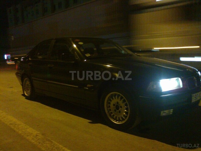 BMW 320 1994, 300,000 km - 2.0 l - Bakı