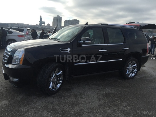 Cadillac Escalade 2008, 104,000 km - 6.2 l - Bakı