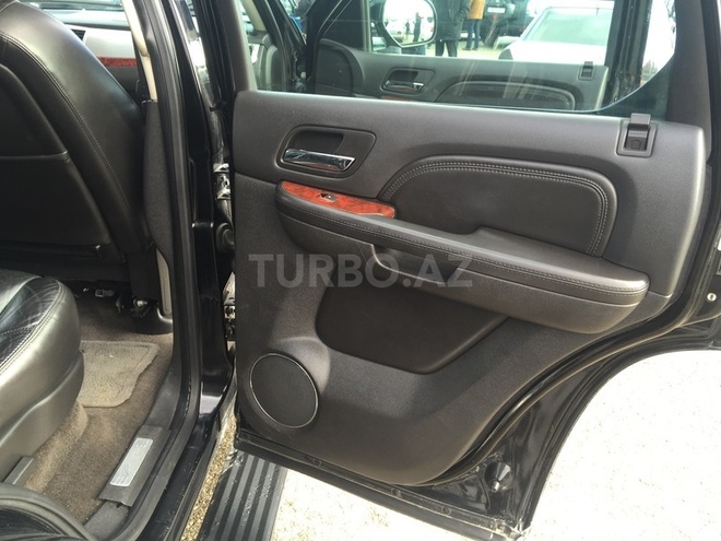 Cadillac Escalade 2008, 104,000 km - 6.2 l - Bakı