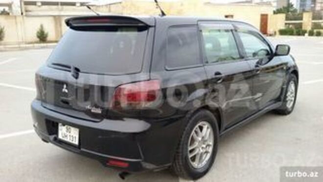 Mitsubishi Airtrek 2002, 137,000 km - 2.0 l - Qax