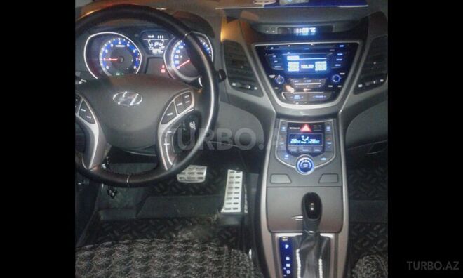 Hyundai Elantra 2014, 21,100 km - 1.8 л - Sumqayıt