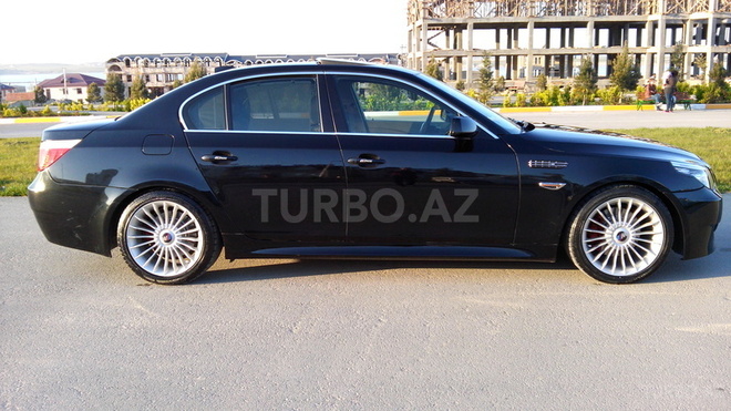 BMW 530 2005, 210,000 km - 3.0 l - Bakı