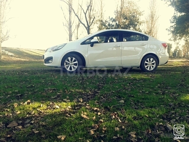 Kia Rio 2013, 270,000 km - 1.4 l - Lənkəran