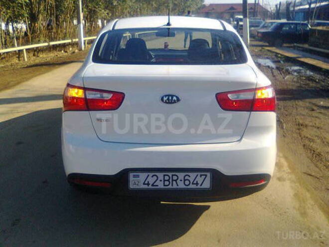 Kia Rio 2013, 270,000 km - 1.4 l - Lənkəran