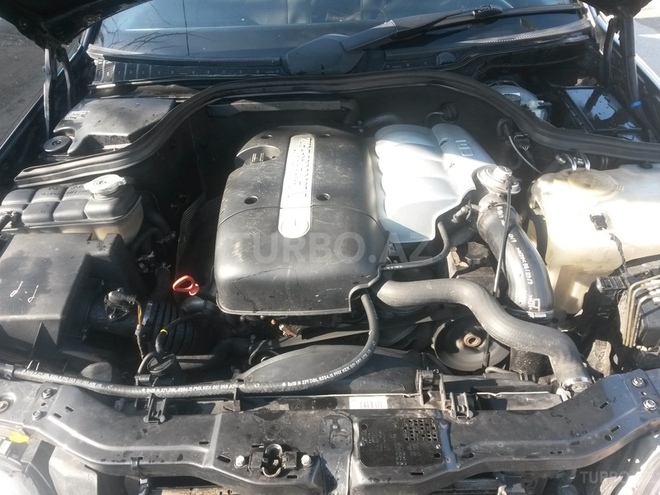 Mercedes C 220 1998, 240,656 km - 2.2 l - Bakı