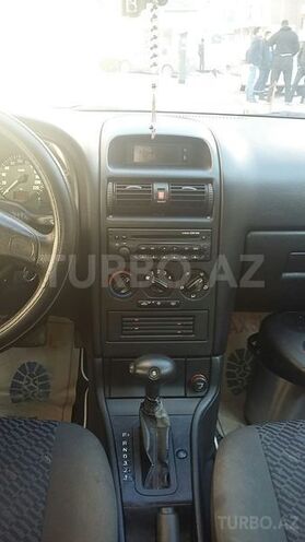 Opel Astra 2002, 183,000 km - 1.6 l - Bakı