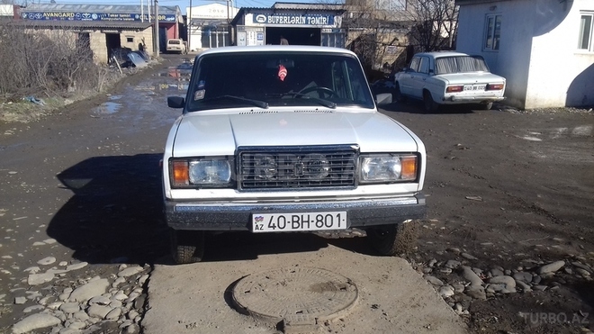LADA (VAZ) 2107 2006, 3,802 km - 1.6 l - Quba