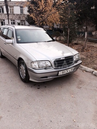 Mercedes C 240 1998, 271,000 km - 2.4 л - Bakı
