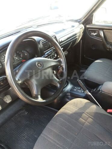 GAZ 31105 2004, 150,000 km - 2.3 l - Bakı