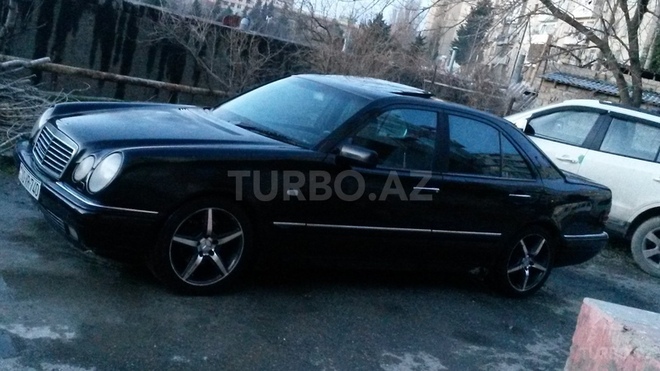 Mercedes E 240 1997, 338,000 km - 2.4 l - Bakı