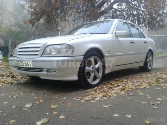 Mercedes C 240 1997, 200,000 km - 2.4 l - Bakı