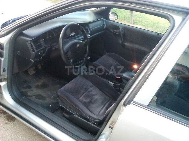 Opel Vectra 1998, 225,000 km - 2.0 л - Sumqayıt