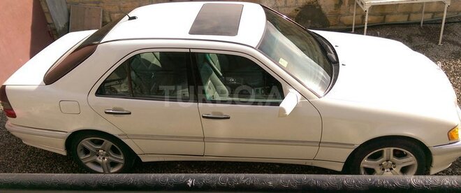 Mercedes C 230 2000, 220,000 km - 2.3 l - Bakı