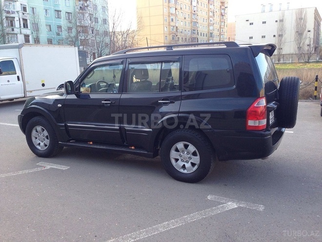 Mitsubishi Pajero 2006, 252,000 km - 3.0 l - Sumqayıt