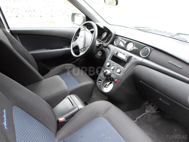 Mitsubishi Airtrek 2002, 105,720 km - 2.0 l - Ağdaş