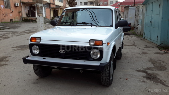 LADA (VAZ) Niva 2015, 14,600 km - 1.7 л - Bakı