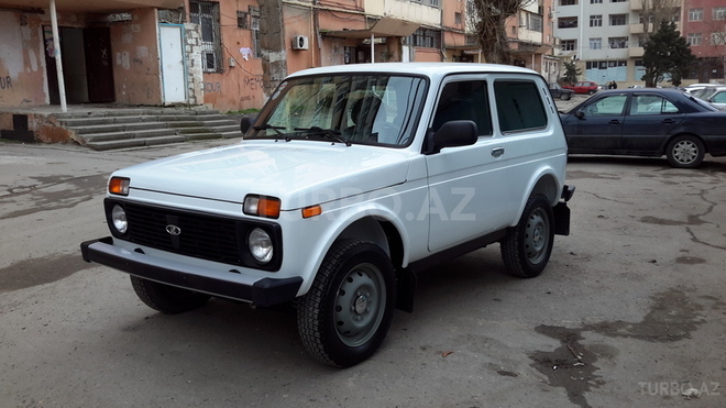 LADA (VAZ) Niva 2015, 14,600 km - 1.7 л - Bakı