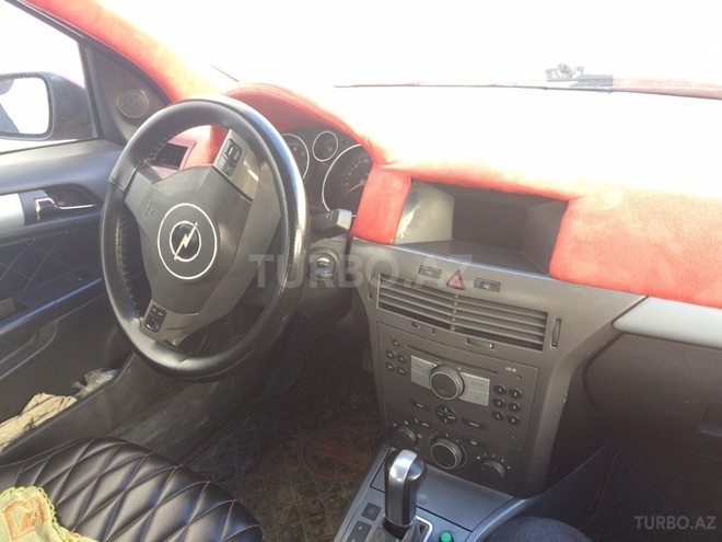 Opel Astra 2005, 122,000 km - 1.8 l - Bakı