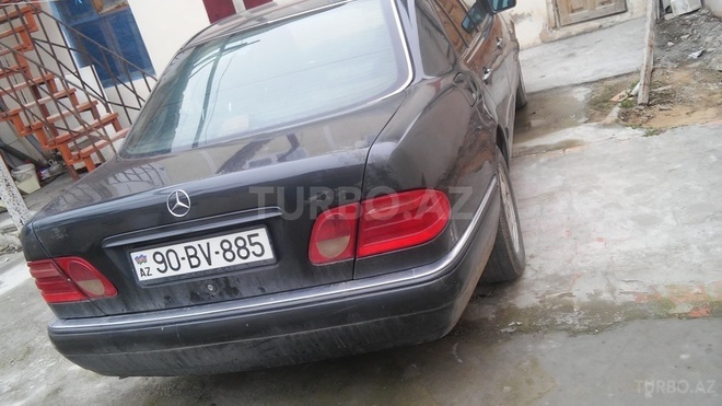 Mercedes E 200 1996, 0 km - 2.0 l - Bakı