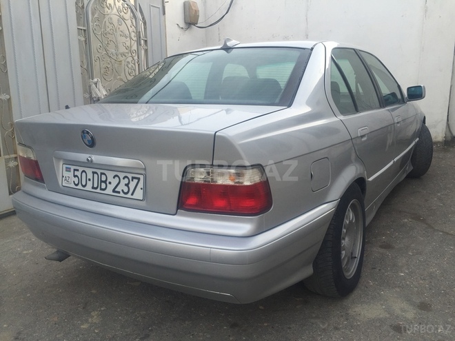 BMW 320 1991, 167,000 km - 2.0 l - Sumqayıt